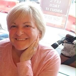 Meet your Posher, Elaine